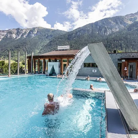 Fravi Hotell