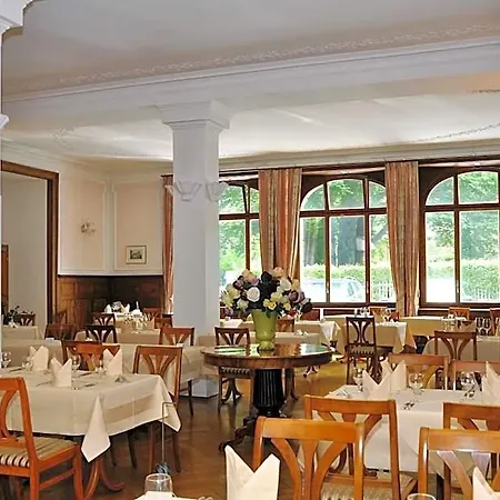 Fravi Hotel