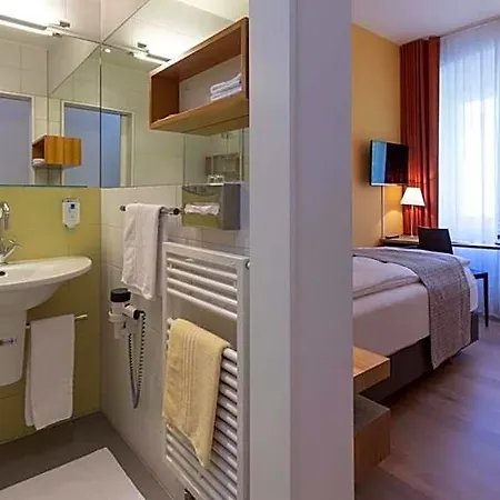 Hotel Fravi 3*