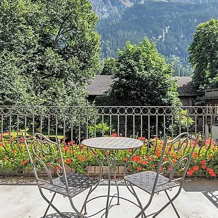 Hotel Fravi 3*