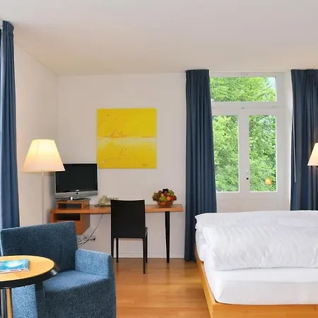 Fravi Отель Андер